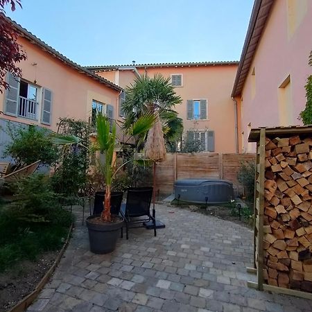 La Chamade En Beaujolais Acomodação com café da manhã Anse Exterior foto